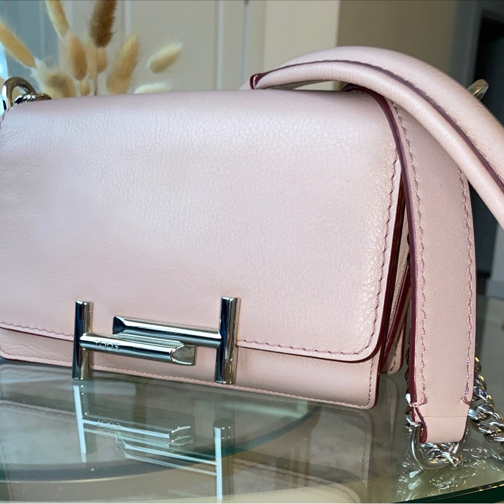 Tod’s Authentic Double T mini leather shoulder bag